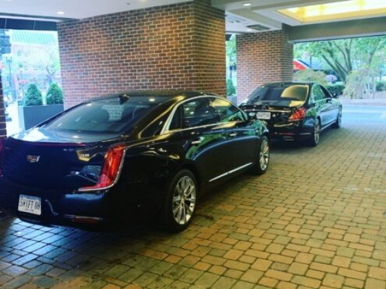 Swift Limousine