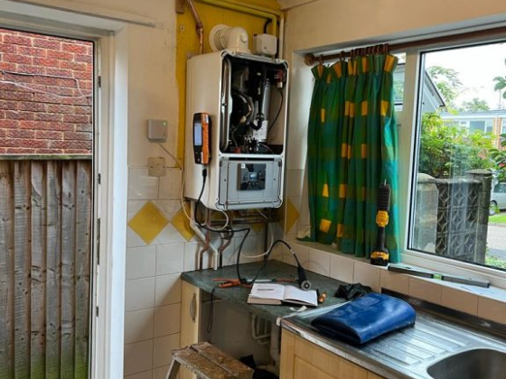 Affordable Plumber In Basingstoke: Boiler Servicing | Bathroom Renovations