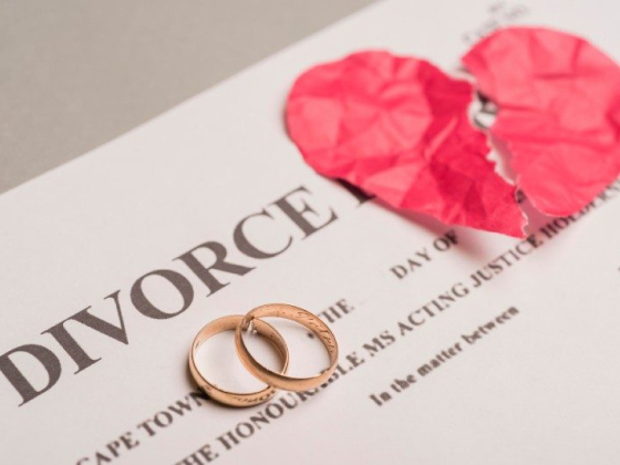 The Complete Divorce