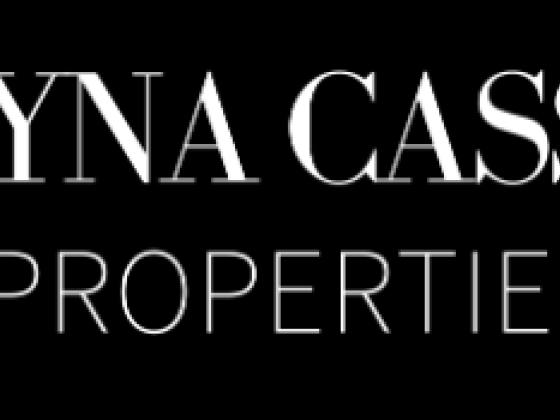 Elayna Cassidy, Realtor