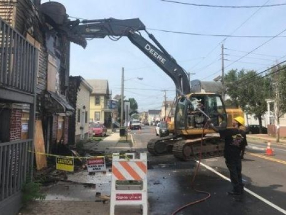 Bella Contracting Services & Demolition