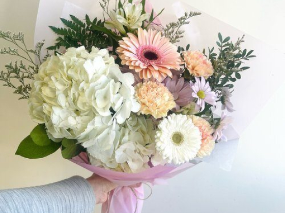 Le Bouquet Floral – Flowers Delivery Calgary