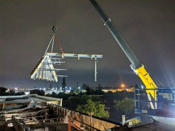 Midnight Crane Service