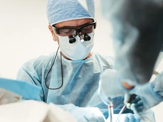 4M Dental Implant Center