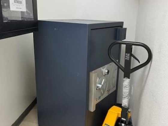 FCM Safe Service