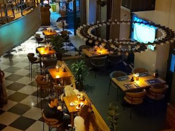 Bajamonti Pizza, Steak & Fish House