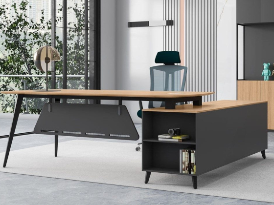 Danny’s Desks Melbourne Showroom