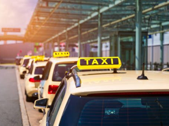 Silver Taxi Cabs