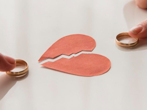The Complete Divorce