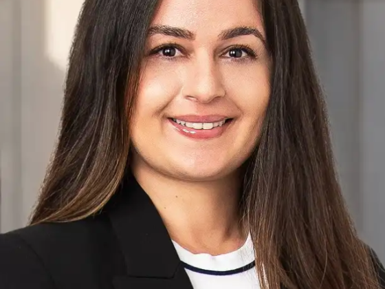 Nikta Yazdi, Esq