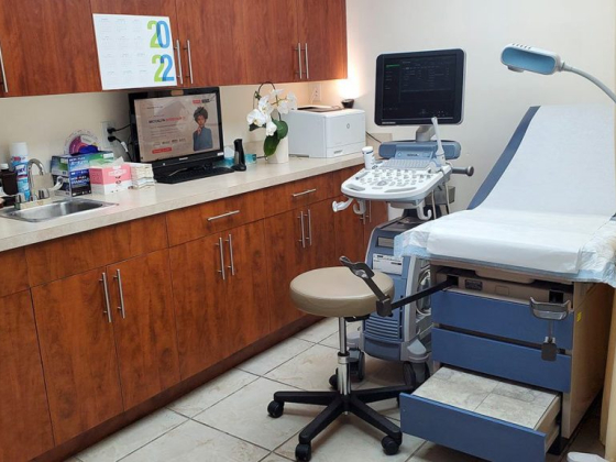 Professional Gynecological Services (Brighton Beach)