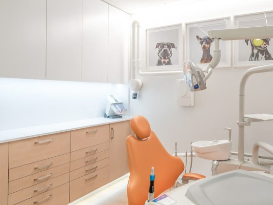 Laser Teeth Whitening in Queens