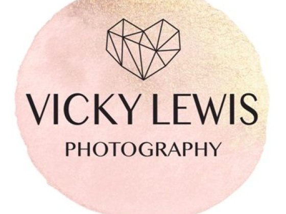 Vicky Lewis Photography