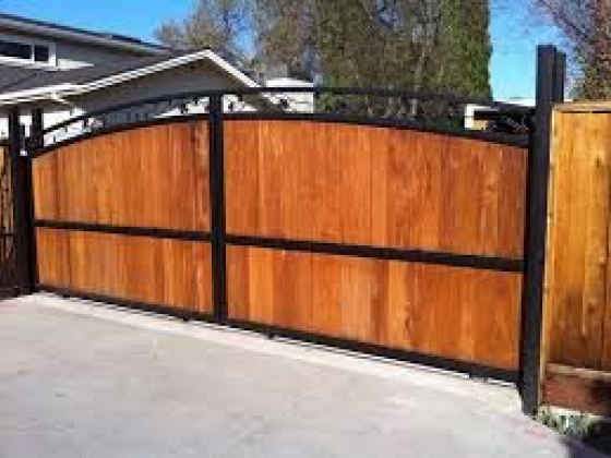 Hollow Fence Dallas TX