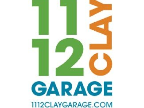1112 Clay Garage