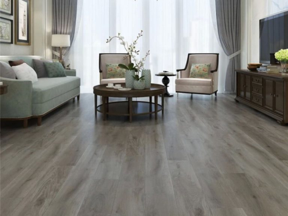 Luxurious living room featuring elegant furniture and décor
