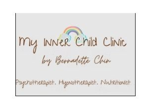Therapist and nutritionist services logo
